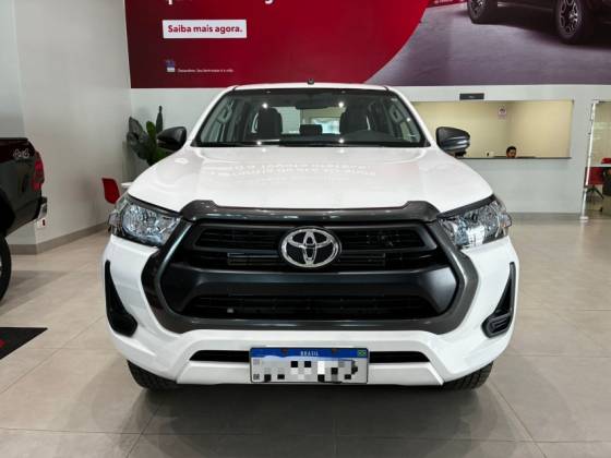 TOYOTA HILUX 2.8 D-4D TURBO DIESEL CD POWER PACK 4X4 AUTOMÁTICO TOYOTA HILUX 2.8 D-4D TURBO DIESEL CD POWER PACK 4X4 AUTOMÁTICO